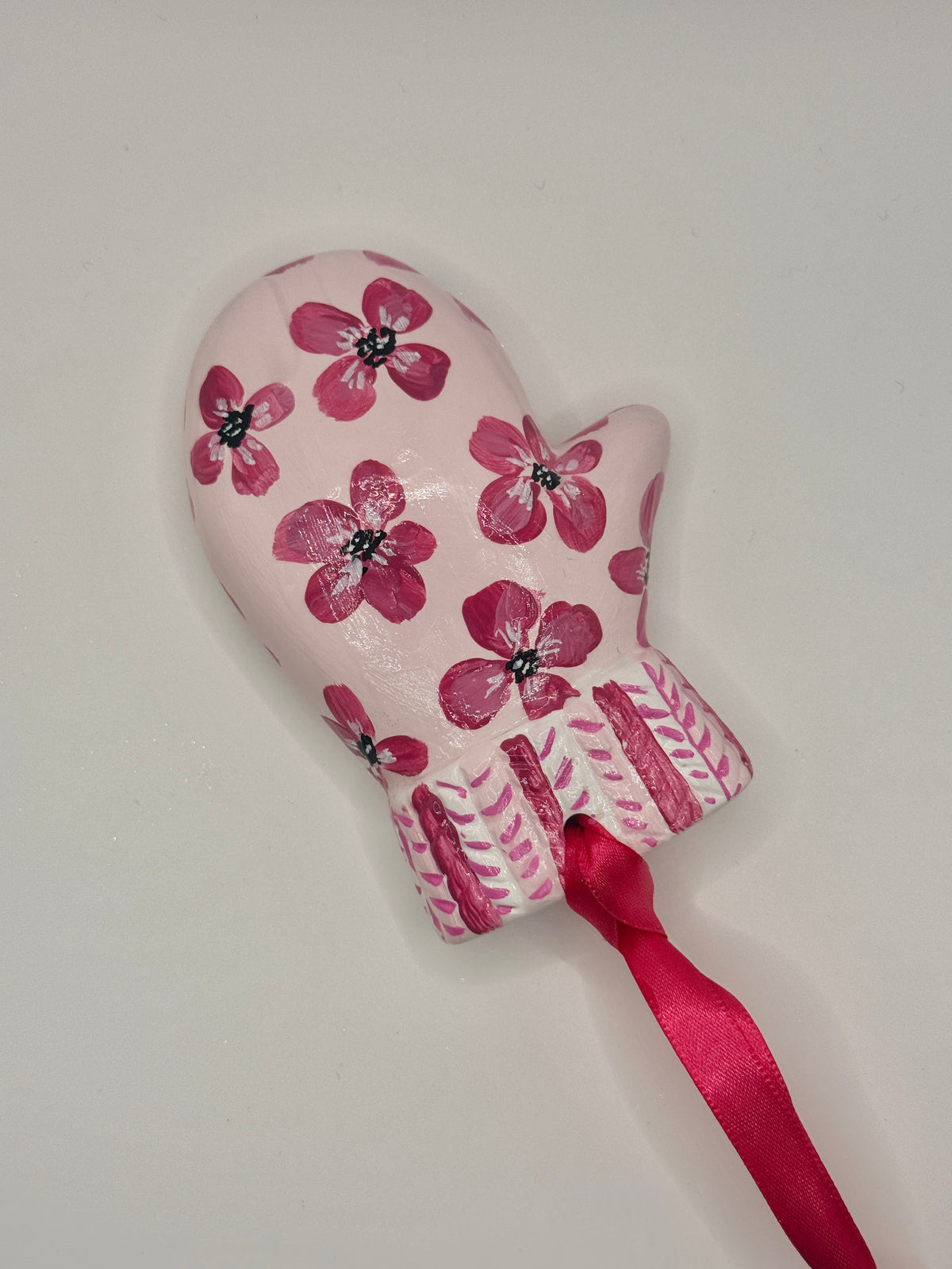 The Abigail Mitten (ornament) glossy